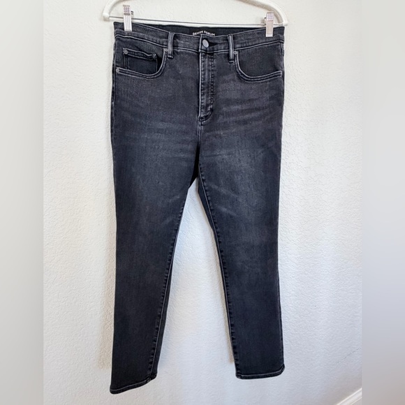 Denim Forum Denim - Denim Forum The Lola Mid-Rise skinny jeans